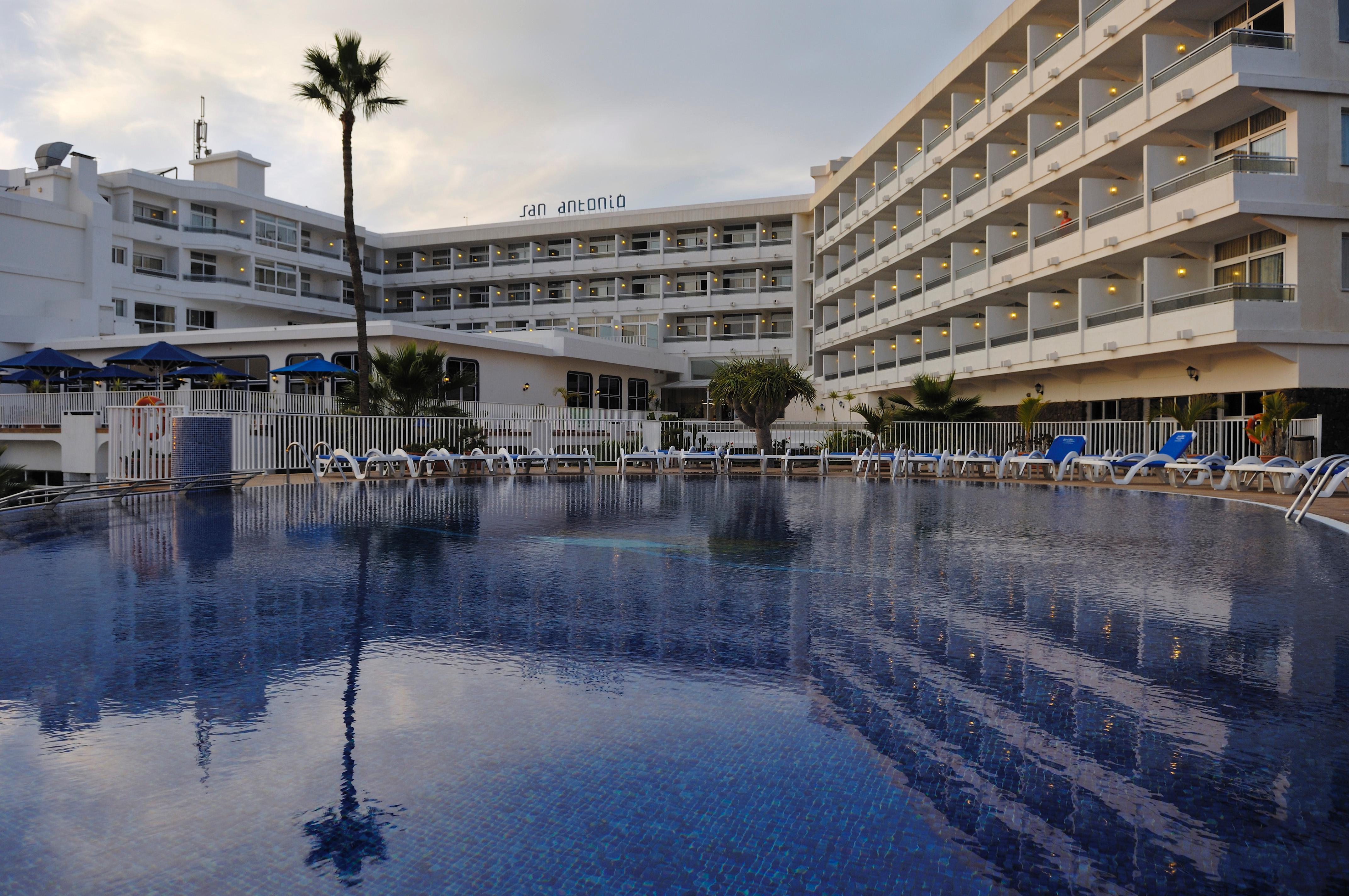 VIK Hotel San Antonio Puerto del Carmen  Exterior foto